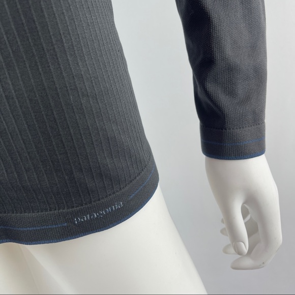 Patagonia Capilene Women's Black 1/4 Zip Long Sleeve Shirt Layer Top Size M - Picture 3 of 6